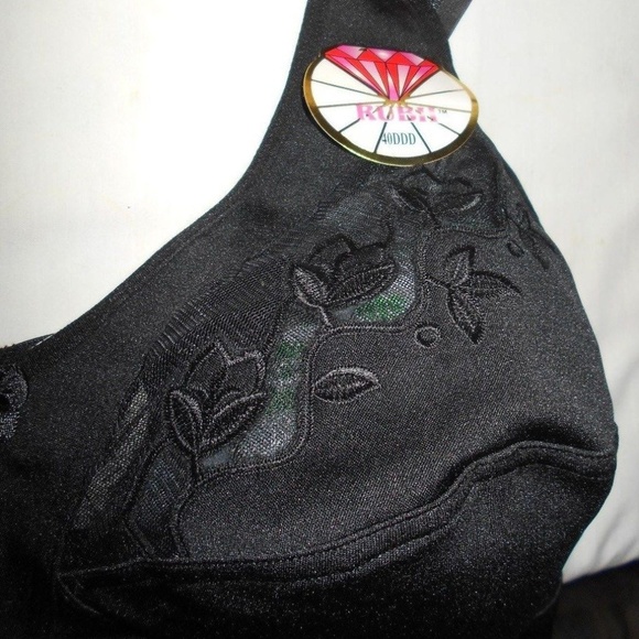Wide adjustable straps Bra - Picture 4 of 4